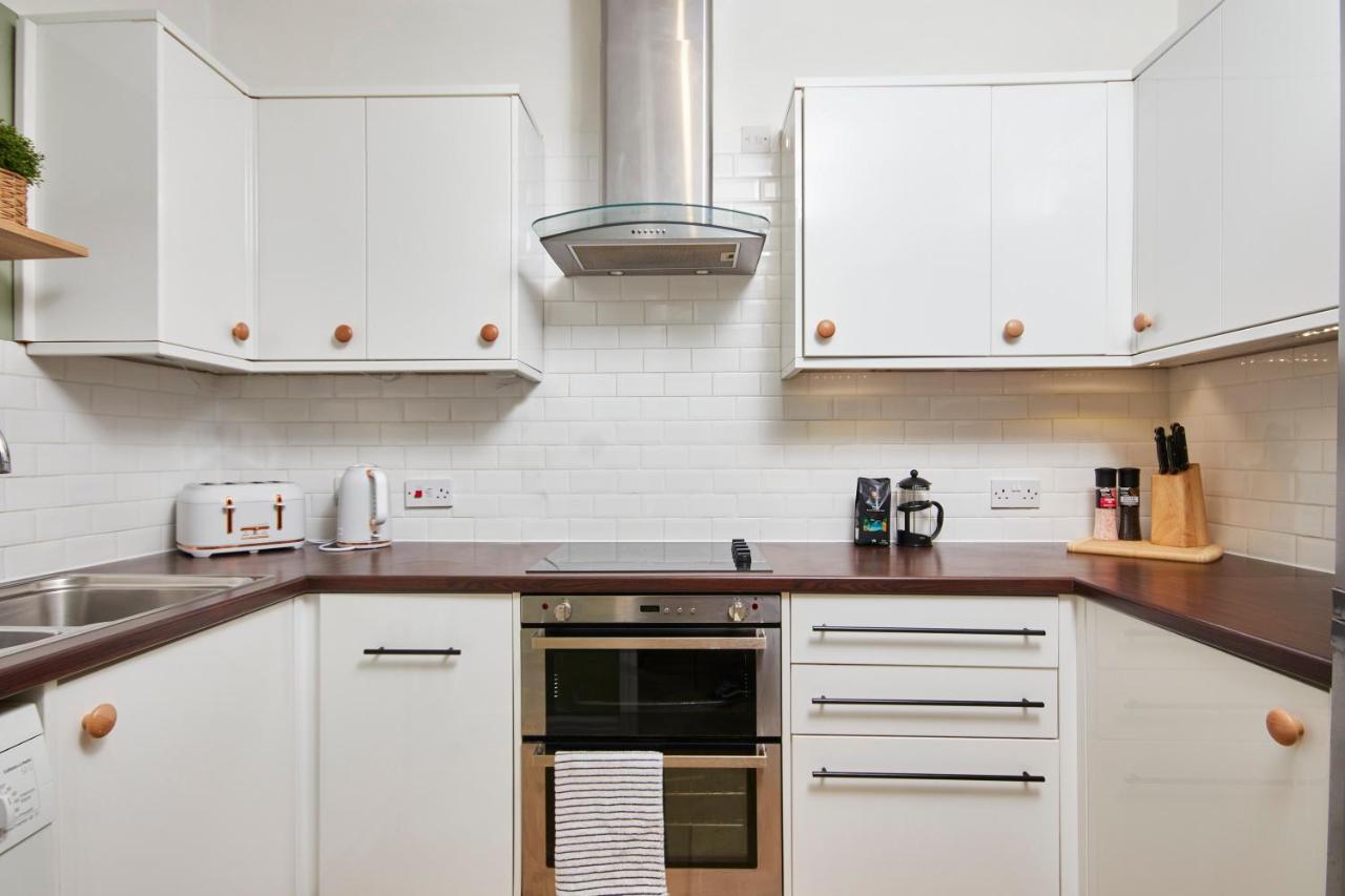 Wonderful Apartment In Bath With Garden - Sleeps 8 Exterior photo
