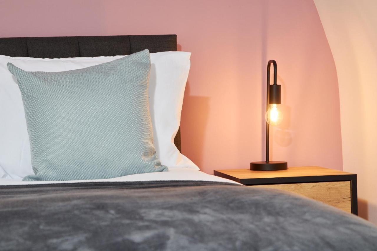 Wonderful Apartment In Bath With Garden - Sleeps 8 Exterior photo